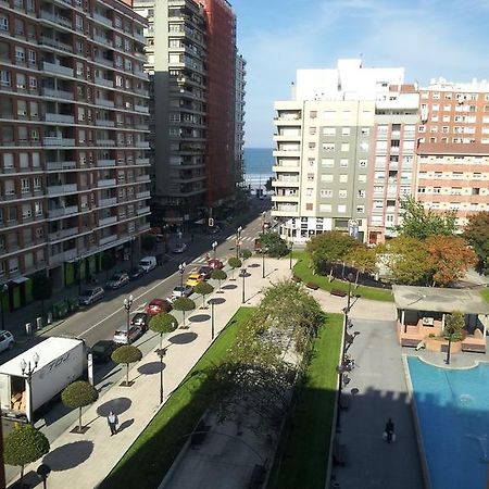 Отель Begona Playa Хихон Экстерьер фото